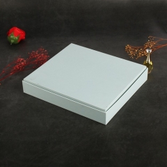 Luxury cardboard boxes | Silk scarves box | Credit card box | Rigid Box-Telescope